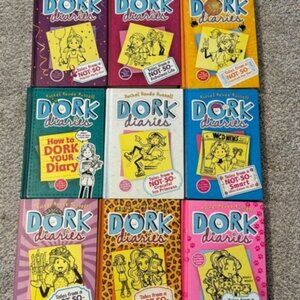 Dork Diaries chapter books Bundle
